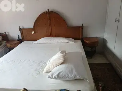 5 pieces ; Full bedroom