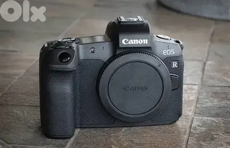 canon eos r body