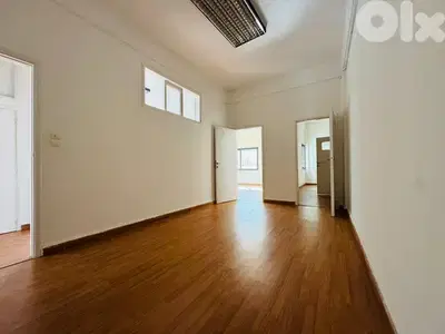 JH25-4534 Office 170m2 for rent in Badaro, $ 1,250 cash