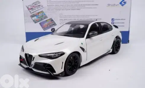 Alfa Romeo Giulia GTA 2022 diecast car model 1;18