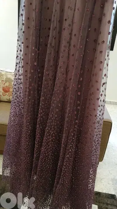 فستان سهرة للبيع