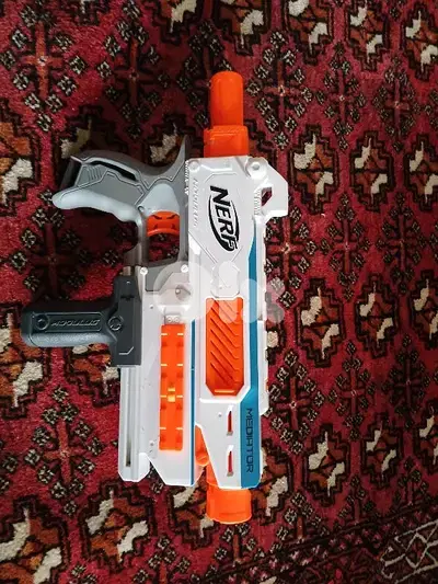 Nerf N-strike elite mediator