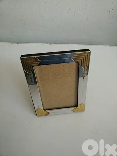 Small design frame - Not Negotiable