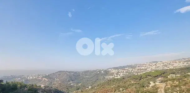 Apartment For Sale In Cornet El Hamra - شقة للبيع في قرنة الحمراء