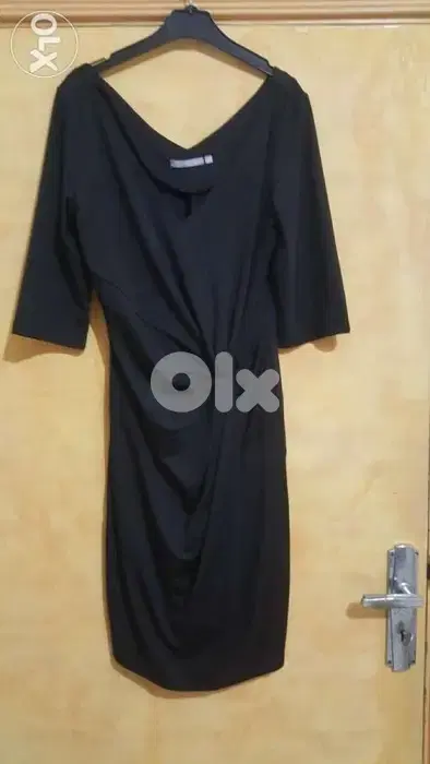 3 suisses black dress 42 فستان اسود