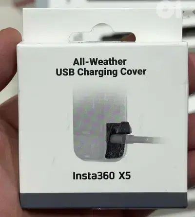 Insta360 All-Weather Usb charging cover x5