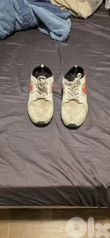 Nike shoes