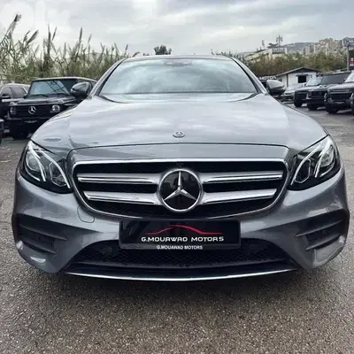 Mercedes-Benz E-Class 300 4Matic MY 2019! Clean Carfax !!! Like Newww