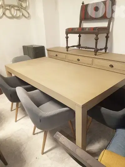 Dining table