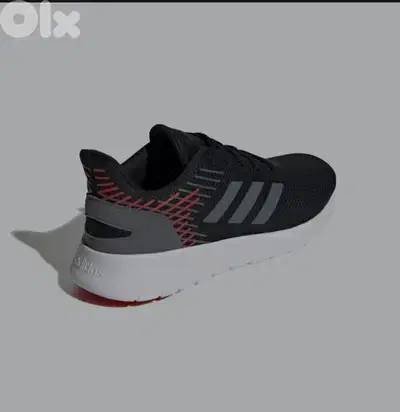 Adidas 45 ¹/3 NEW
