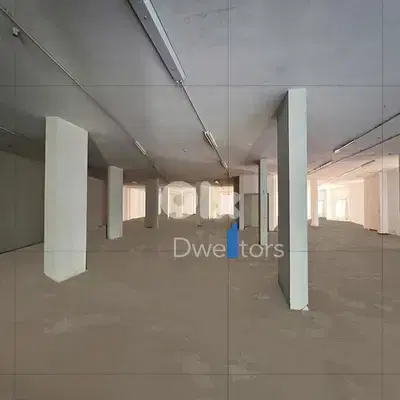 Warehouse for rent in SABTIYEH - 750 MTS2 - 3.8 Mt Height