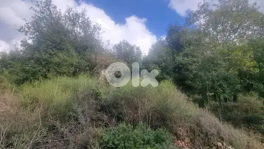 GMC180MAN - Land for sale in Bikfaya - أرض للبيع في بكفيا