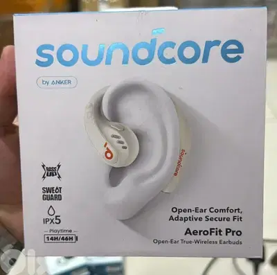 Soundcore aerofit pro white