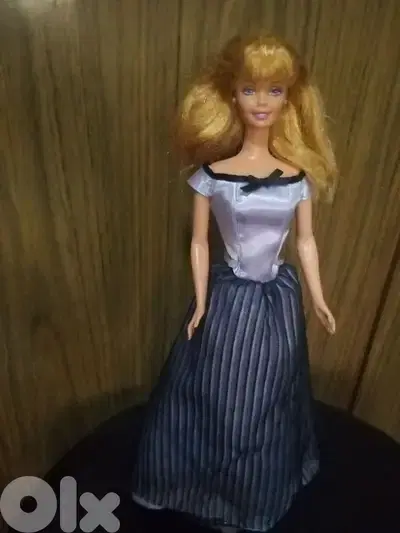 SWEET TREATS Barbie Mattel 1998 great dressed doll+shoes