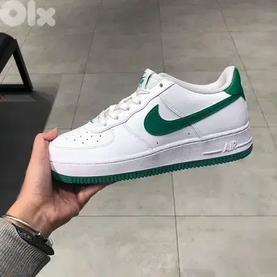Air Force green land size 44 / OG