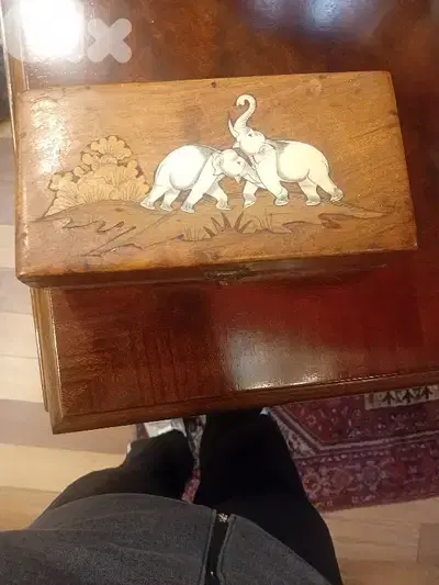 صندوق قطعة رائعة
