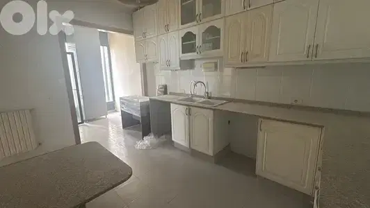 Biyada/ Amazing apartment for rent -البياضة/شقة للإيجار مطلة على البحر