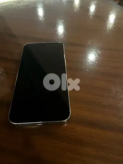 IPhone 15 pro max 256 GB. Battery 80%