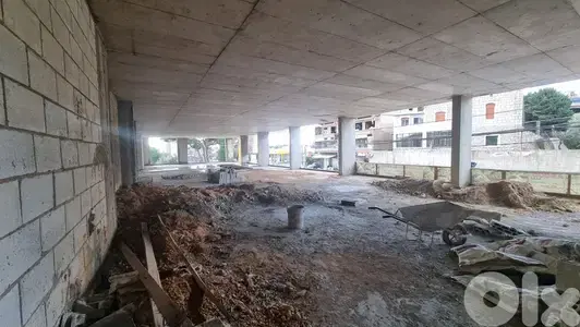 GMC196MAN Showroom for rent in Ain Aalak - صالة عرض للإيجار في عين علق