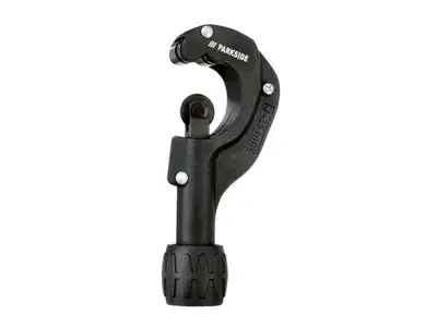pipe cutters