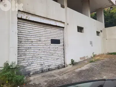 Warehouse for sale in Hazmieh - مستودع للبيع في الحازمية