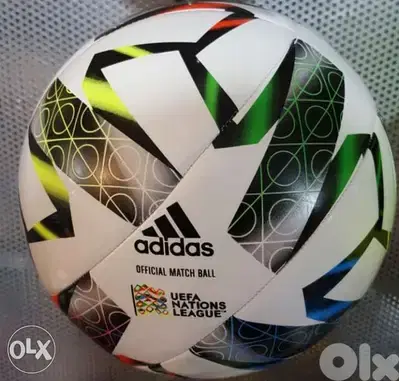 Adidas football size 5