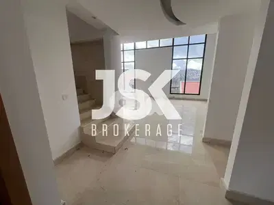 L20110 - A Modern Elegant Villa With Garden For Sale in Souk El Gharb