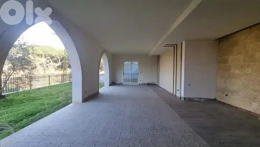 Building for sale in Beit Chabab - مبنى للبيع في بيت شباب