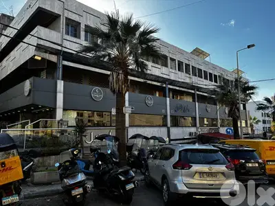 محل للإيجار في سوق الروشة - Shop for Rent in Souk Al Rawsheh