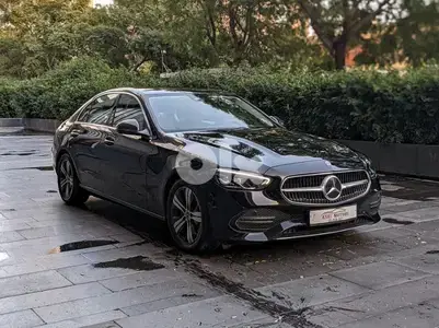 Mercedes C 180 2022 Exclusive Package / Factory paints