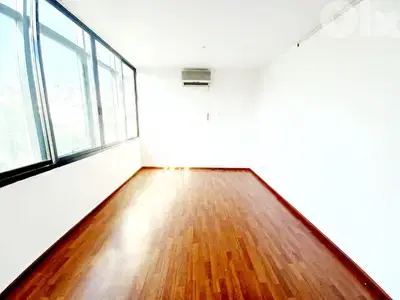 AH-HKL-491 Office for rent in a Prime Location Beirut, Mathaf