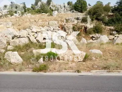 L20208 - A 4,753 SQM Land For Sale In Majdel Tarchich, El Metn