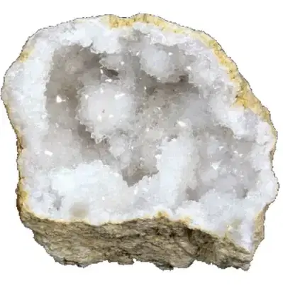 Quartz geode precious stone/ gemstone أحجار نادرة