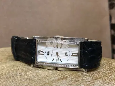 Watch chopard women working fine like new