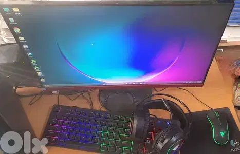 gaming computer *(used as new)