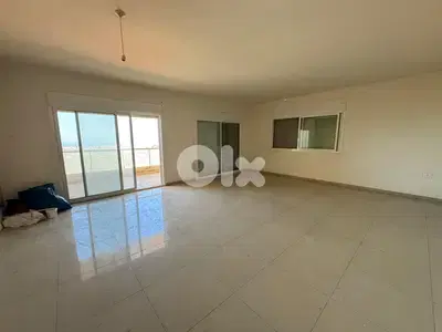 Apartmen for rent in Zekrit شقة للايجار في زكريت