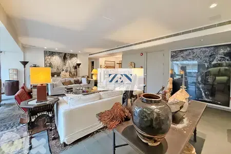 Apartment for Sale in Achrafieh  شقة للبيع في الأشرفية