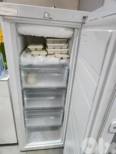 Freezer Midea