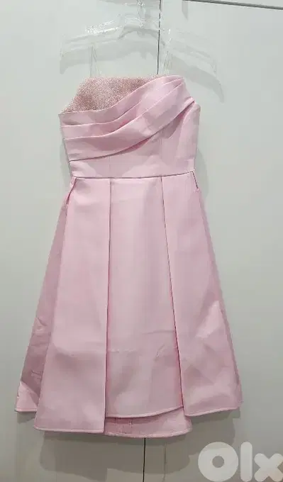 strapless pink dress