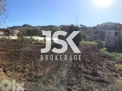 L20417 - A 1000 SQM Land For Sale in Prime location in Ghine