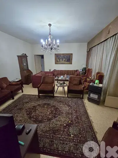 Apartment for sale in furn el chebbak شقة للبيع في فرن الشباك