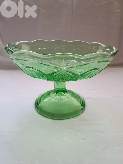 1970 fruit glass stand