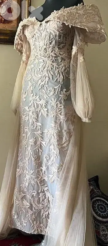 wedding dress