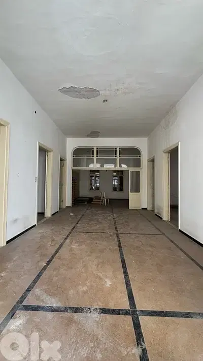 Loft for rent in Mar Mikhael perfect for restaurant - Achrafieh