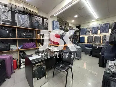 L20529 - 105 SQM Shop with Front Display Windows For Rent in Achrafieh