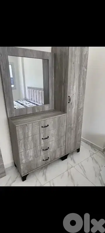 شفنيرة مع مراية جحم كبير جديدة من المعمل