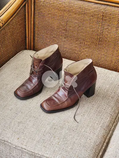 leather boots