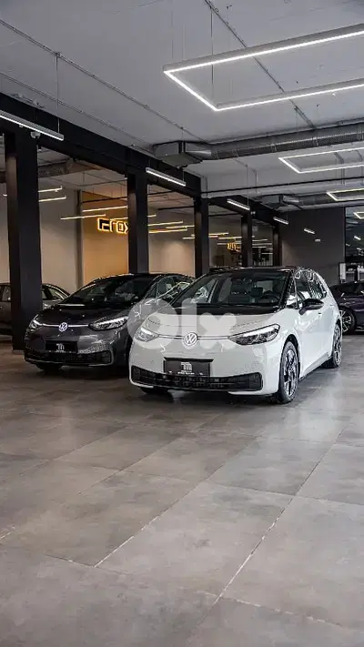 VOLKSWAGEN  ID3  2025 BRAND NEW (0Km) RANGE : 416Km