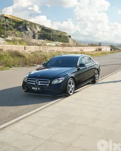 Mercedes E 300 - 2018 MY - 4-Matic - AMG Package - CLEAN CARFAX !!!
