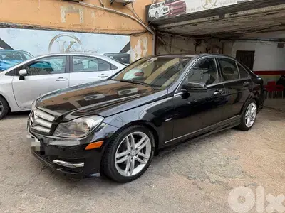 Mercedes-Benz C-Class 2012 c250 super clean car